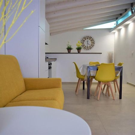 Casa Vacanze Filieri Санта-Мария-аль-Баньо Экстерьер фото
