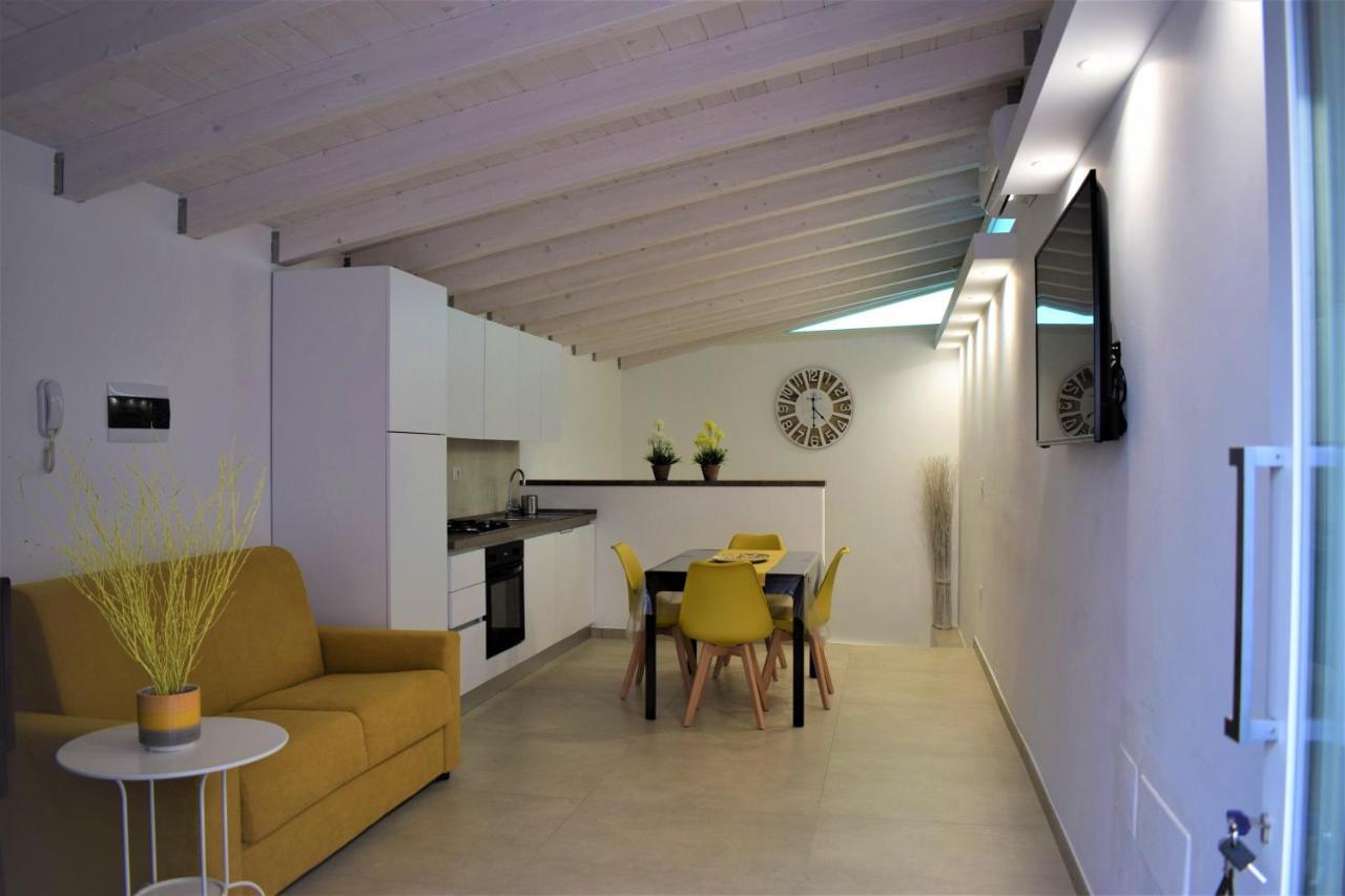 Casa Vacanze Filieri Санта-Мария-аль-Баньо Экстерьер фото